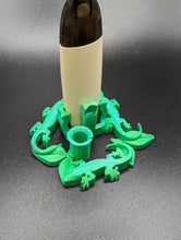 Load image into Gallery viewer, Vape stand holder accessory - VapeNprop DUO Green Gecko