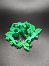 Load image into Gallery viewer, Vape stand holder accessory - VapeNprop DUO Green Gecko