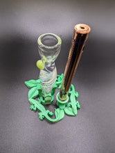Load image into Gallery viewer, Vape stand holder accessory - VapeNprop DUO Green Gecko