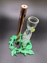 Load image into Gallery viewer, Vape stand holder accessory - VapeNprop DUO Green Gecko