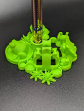 Load image into Gallery viewer, VapeNprop Flora and Frogs Vape Stand Holder Accessory